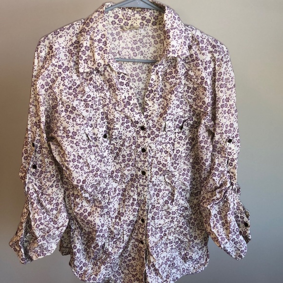 Button up blouse - Picture 1 of 4